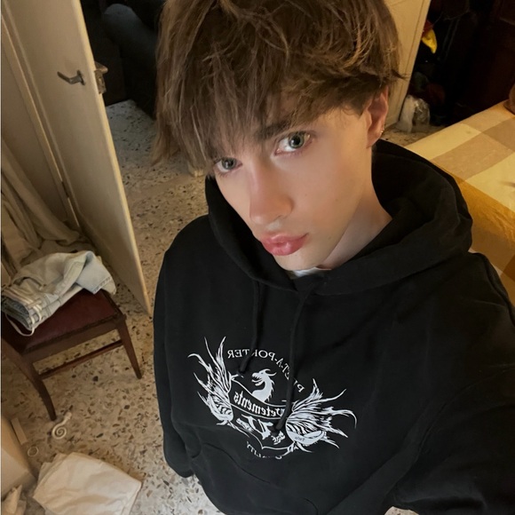 instagram: @chandlerdburke - Picture 4 of 16